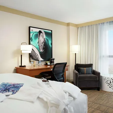Doubletree By Hilton Hotel Miami Airport & Convention Center-3